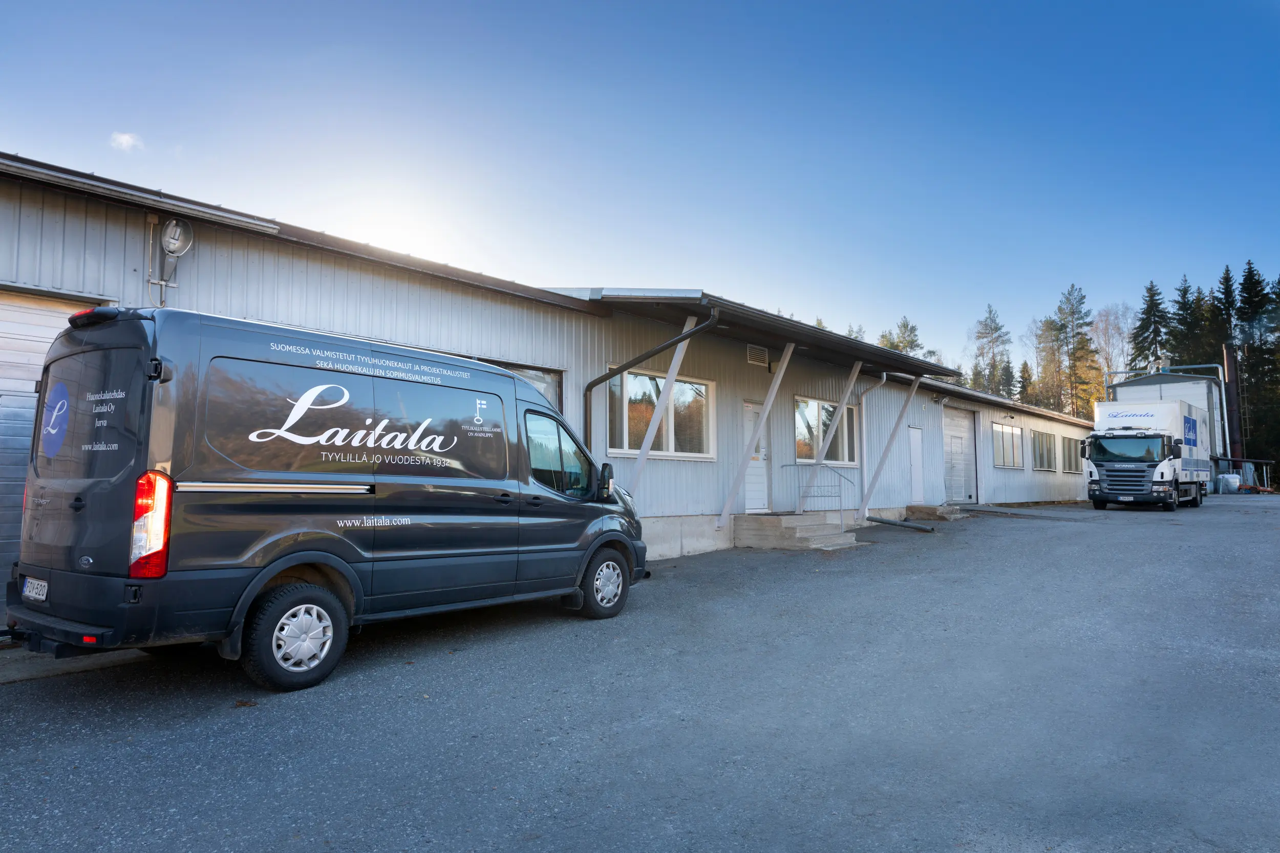 Yhteystiedot - Huonekalutehdas Laitala